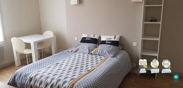 For rent Niort 1 room 20 m2 Deux sevres (79000) photo 0