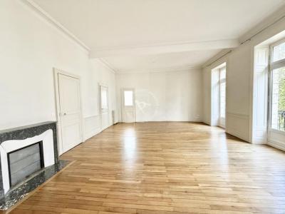 For rent Nantes 5 rooms 133 m2 Loire atlantique (44000) photo 1