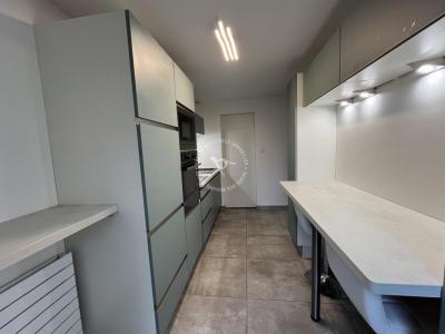 For rent Nantes 3 rooms 75 m2 Loire atlantique (44000) photo 3