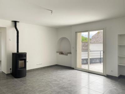 For rent Artiguelouve 4 rooms 135 m2 Pyrenees atlantiques (64230) photo 4