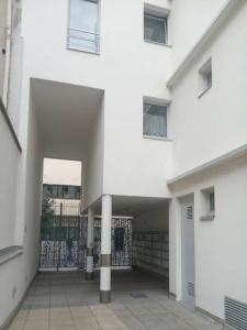 For rent Paris-19eme-arrondissement 2 rooms 37 m2 Paris (75019) photo 3