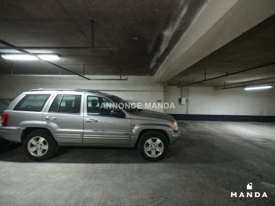 Louer Appartement Paris-8eme-arrondissement 140 euros