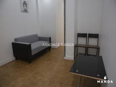 For rent Montrouge 5 rooms 12 m2 Hauts de Seine (92120) photo 2