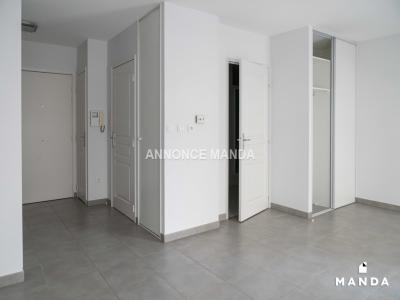 For rent Lyon-6eme-arrondissement 1 room 32 m2 Rhone (69006) photo 2