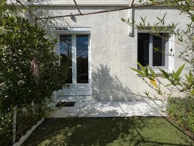 For rent Reignac 5 rooms 135 m2 Gironde (33860) photo 1