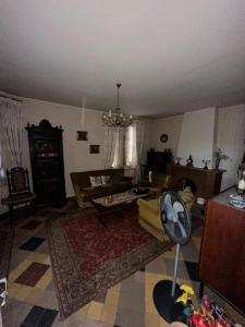 For sale Saint-just-en-chaussee 10 rooms 890 m2 Oise (60130) photo 2