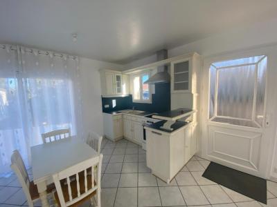 For rent Chateau-d'olonne 3 rooms 70 m2 Vendee (85180) photo 3