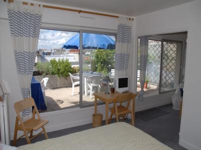 For rent Paris-17eme-arrondissement 2 rooms 27 m2 Paris (75017) photo 0