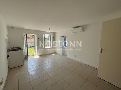 Louer Maison 22 m2 Saint-claude-de-diray