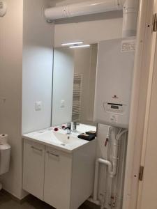 For rent Bousbecque 2 rooms 46 m2 Nord (59166) photo 2