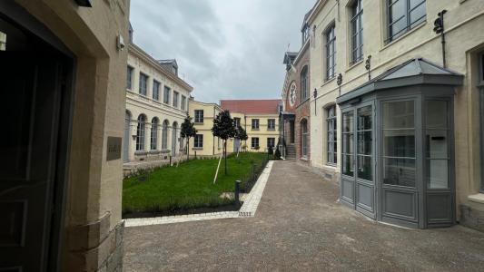 For rent Valenciennes 2 rooms 51 m2 Nord (59300) photo 2