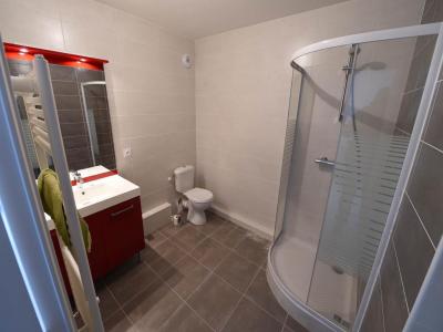 For rent Lyon-8eme-arrondissement 2 rooms 49 m2 Rhone (69008) photo 2