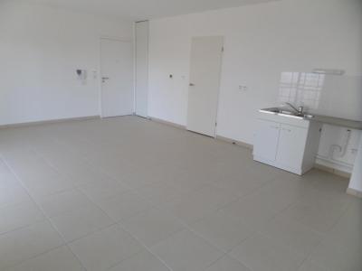 For rent Nantes 3 rooms 62 m2 Loire atlantique (44200) photo 3