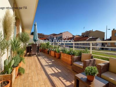 For sale Sainte-maxime 4 rooms 65 m2 Var (83120) photo 2