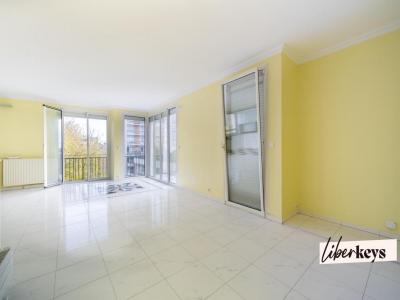 For sale Maurepas 5 rooms 105 m2 Yvelines (78310) photo 4