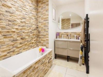 For rent Vayres 4 rooms 103 m2 Gironde (33870) photo 2