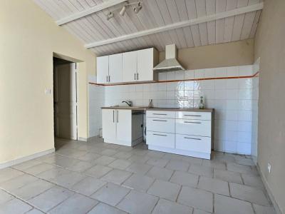 For sale Saint-pierre-d'oleron 2 rooms 40 m2 Charente maritime (17310) photo 1