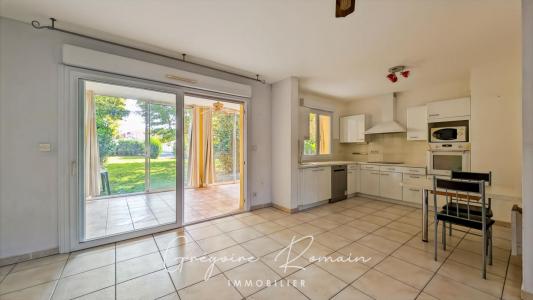 Acheter Appartement 109 m2 Saint-martin-de-crau