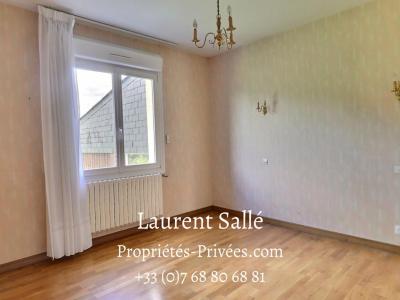 For sale Questembert 6 rooms 130 m2 Morbihan (56230) photo 4