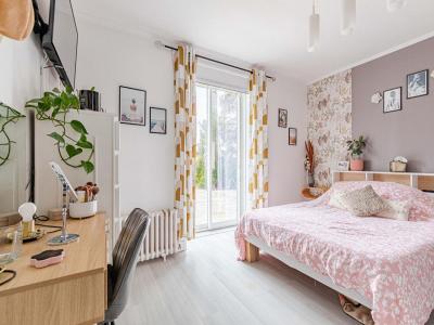 For sale Cherves-richemont 4 rooms 135 m2 Charente (16370) photo 3