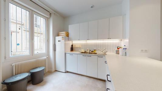 Louer Appartement 229 m2 Bordeaux
