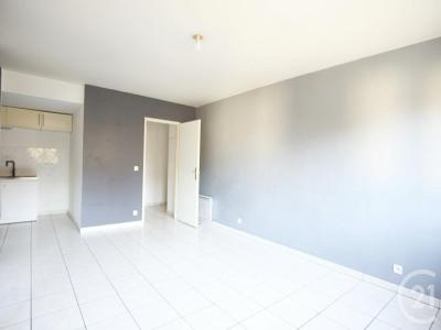 For sale Choisy-le-roi 2 rooms 48 m2 Val de Marne (94600) photo 2