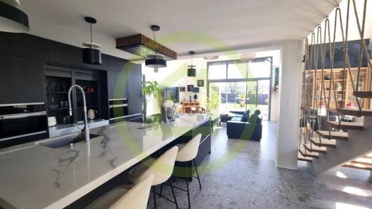 For sale Guerande 6 rooms 152 m2 Loire atlantique (44350) photo 2