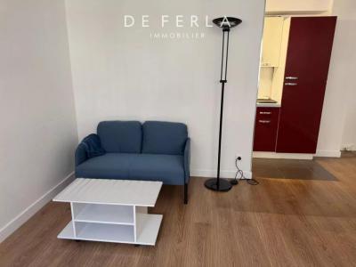 Louer Appartement 45 m2 Paris-15eme-arrondissement