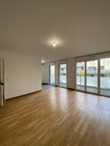 For rent Paris-16eme-arrondissement 3 rooms 71 m2 Paris (75016) photo 0