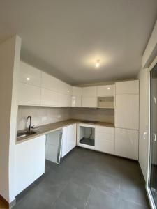 Louer Appartement 71 m2 Paris-16eme-arrondissement