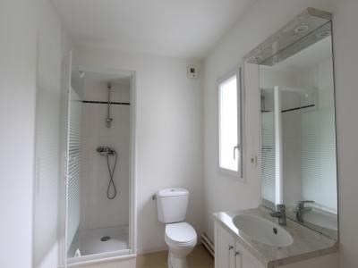 For rent Nantes 1 room 29 m2 Loire atlantique (44300) photo 3