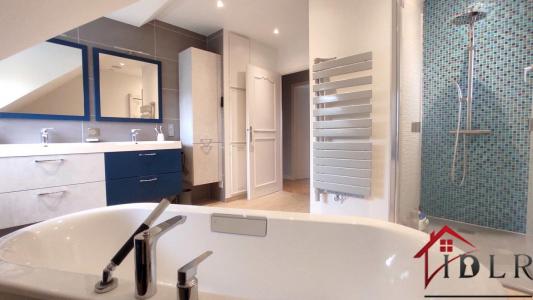 Acheter Maison 189 m2 Oyonnax