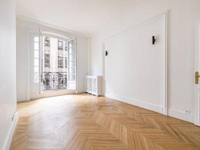 Annonce Location Bureau Paris-8eme-arrondissement 75