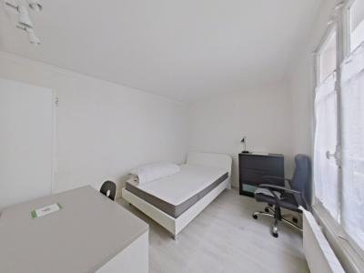 Louer Appartement Paris-10eme-arrondissement 1740 euros
