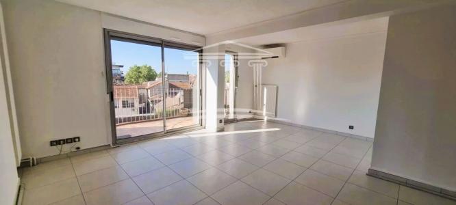 For sale INTRA MUROS 4 rooms 79 m2 Vaucluse (84000) photo 0