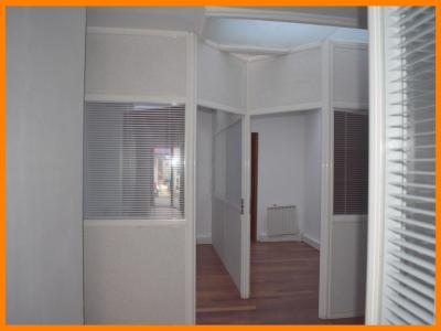 For sale CENTRE VILLE 6 rooms 101 m2 Ain (01700) photo 1