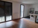 For rent Apartment Bordeaux  68 m2 3 pieces