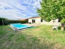 For sale House Saintes 107 m2 5 pieces