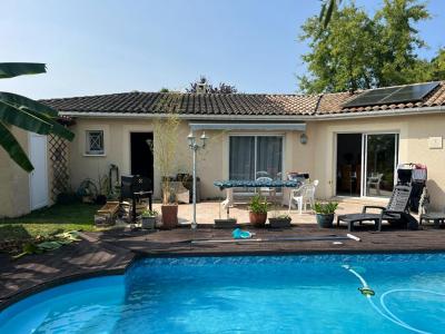 For sale Sadirac 4 rooms 143 m2 Gironde (33670) photo 0