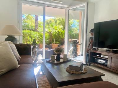 For sale Saint-cyr-sur-mer 3 rooms 55 m2 Var (83270) photo 1