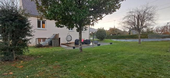 For sale Vaiges 5 rooms 82 m2 Mayenne (53480) photo 0