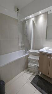 Annonce Location 3 pices Appartement Paris-14eme-arrondissement 75