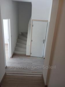 For rent Nissan-lez-enserune 4 rooms 90 m2 Herault (34440) photo 2