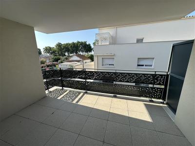For rent Vias 4 rooms 87 m2 Herault (34450) photo 3