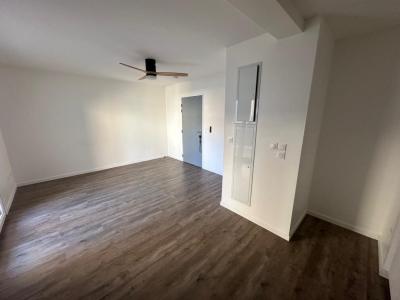 For rent Agde 1 room 27 m2 Herault (34300) photo 1