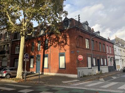 For sale Lille 17 rooms 297 m2 Nord (59000) photo 0