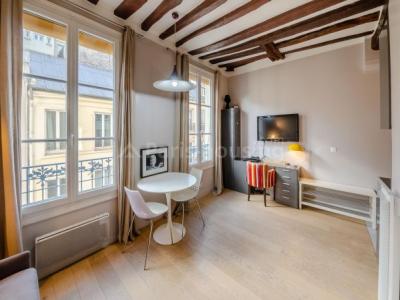 For rent Paris-3eme-arrondissement 2 rooms 28 m2 Paris (75003) photo 1
