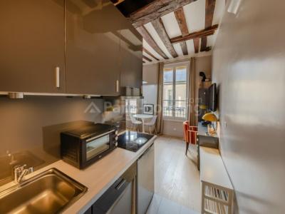 For rent Paris-3eme-arrondissement 2 rooms 28 m2 Paris (75003) photo 3