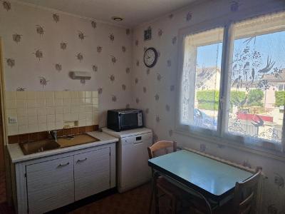 For sale 4 rooms 76 m2 Eure et loir (28240) photo 2