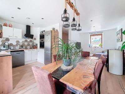 For sale 4 rooms 85 m2 Bas rhin (67130) photo 0